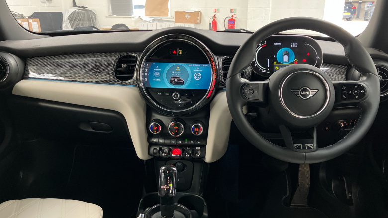 MINI Hatchback 1.5 Cooper Exclusive 3dr Auto Petrol Hatchback